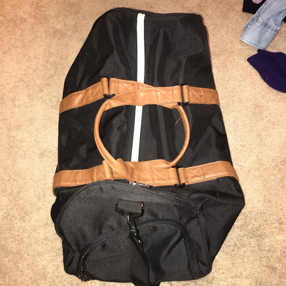 Herschel Supply Co. Novel Weekender Duffle Bag - Picture 6 of 8